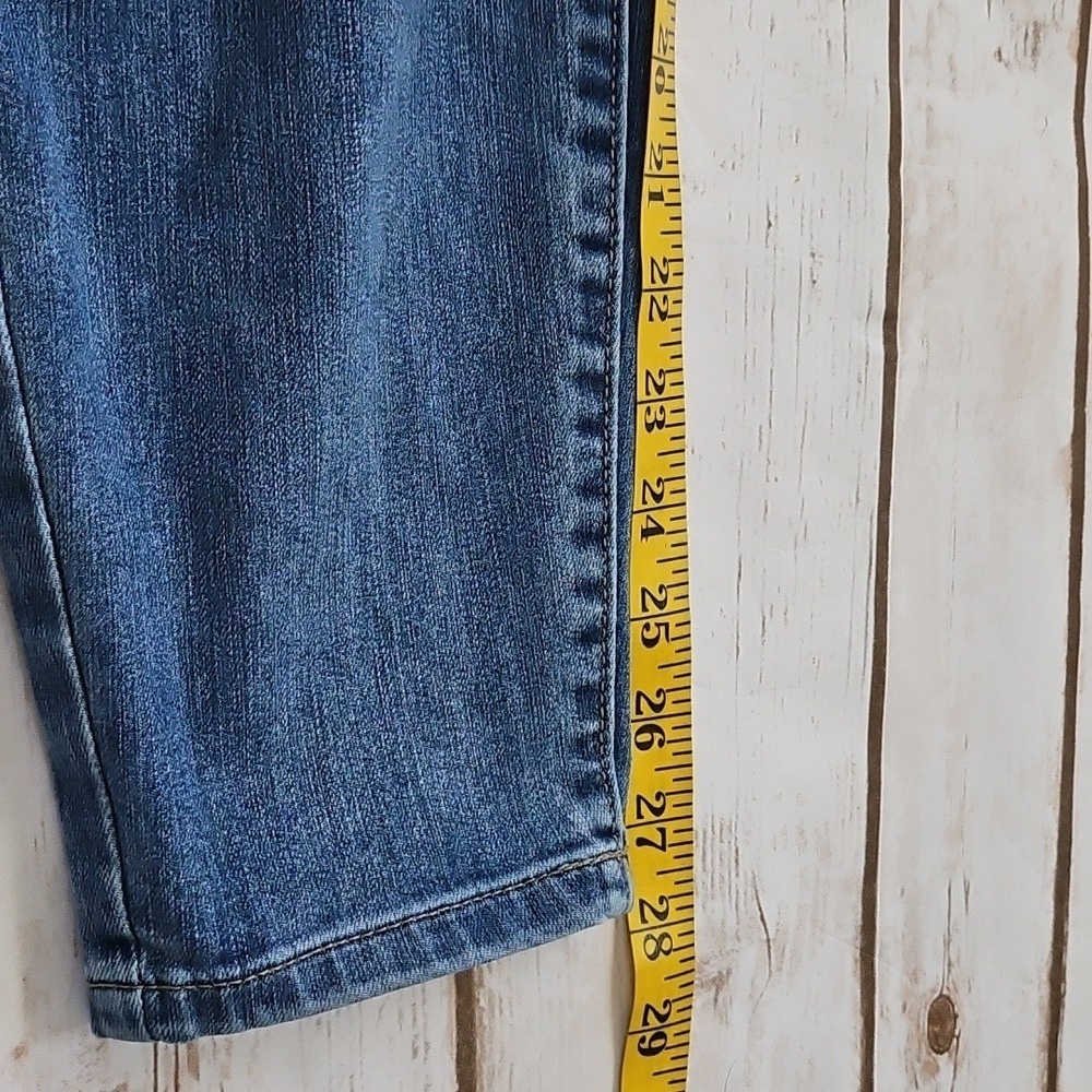 Maurices Everflex High-Rise Medium Wash Distressed Jeans Size 14 Short - Picture 14 of 14